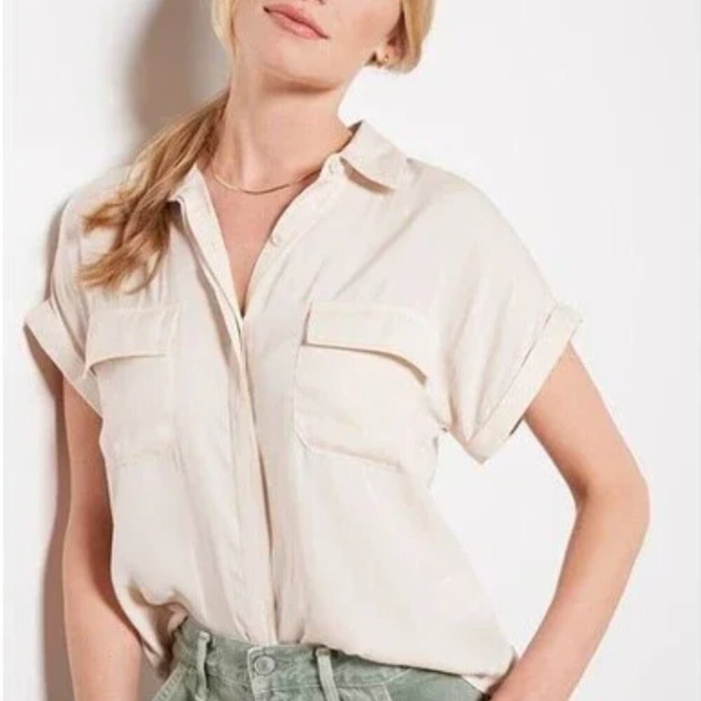 Evereve Parker Satin Utility Silky Camp Shirt M